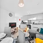 度假居 Opulent 2br 2ba House With Free Parking 利兹