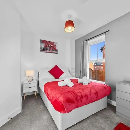 度假居 Opulent 2br 2ba House With Free Parking *