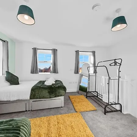 度假居 Opulent 2br 2ba House With Free Parking *